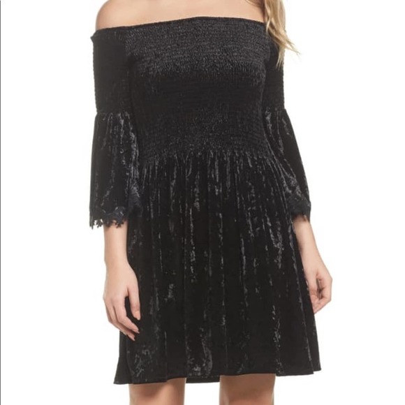 Kobi Halperin Strapless Smocked Crushed Velvet Black Lace Sleeve Dress Small NWT - Picture 1 of 17